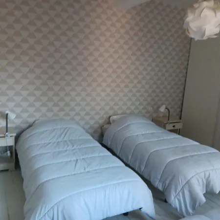 Des Chemins ゲストハウス モアサック